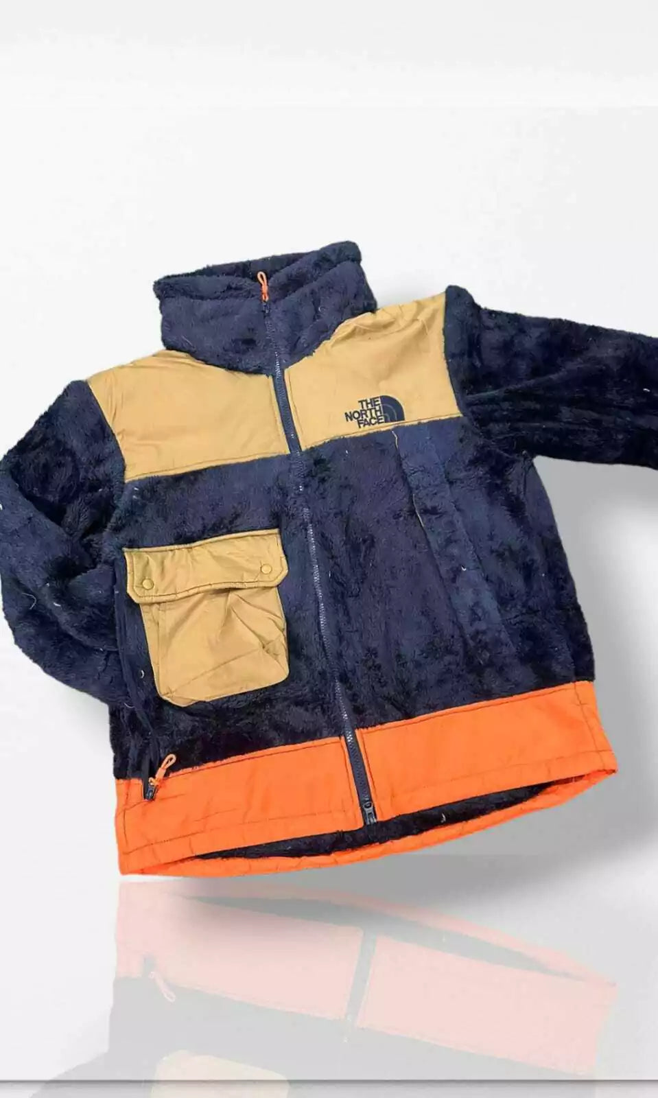 TNF PELUCHE EDICION INVIERNO