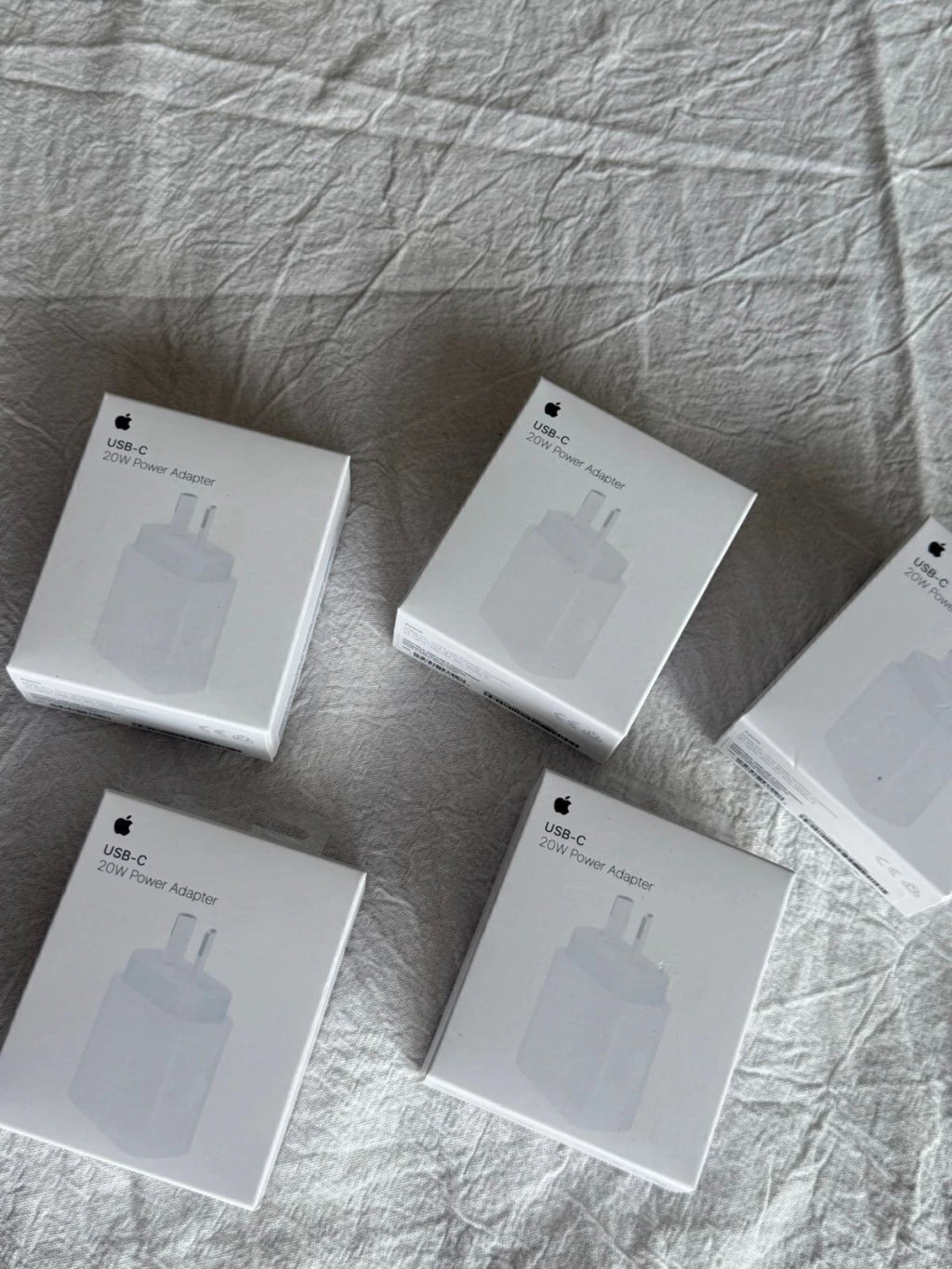 Cargador Apple 20W — Patas Argentinas